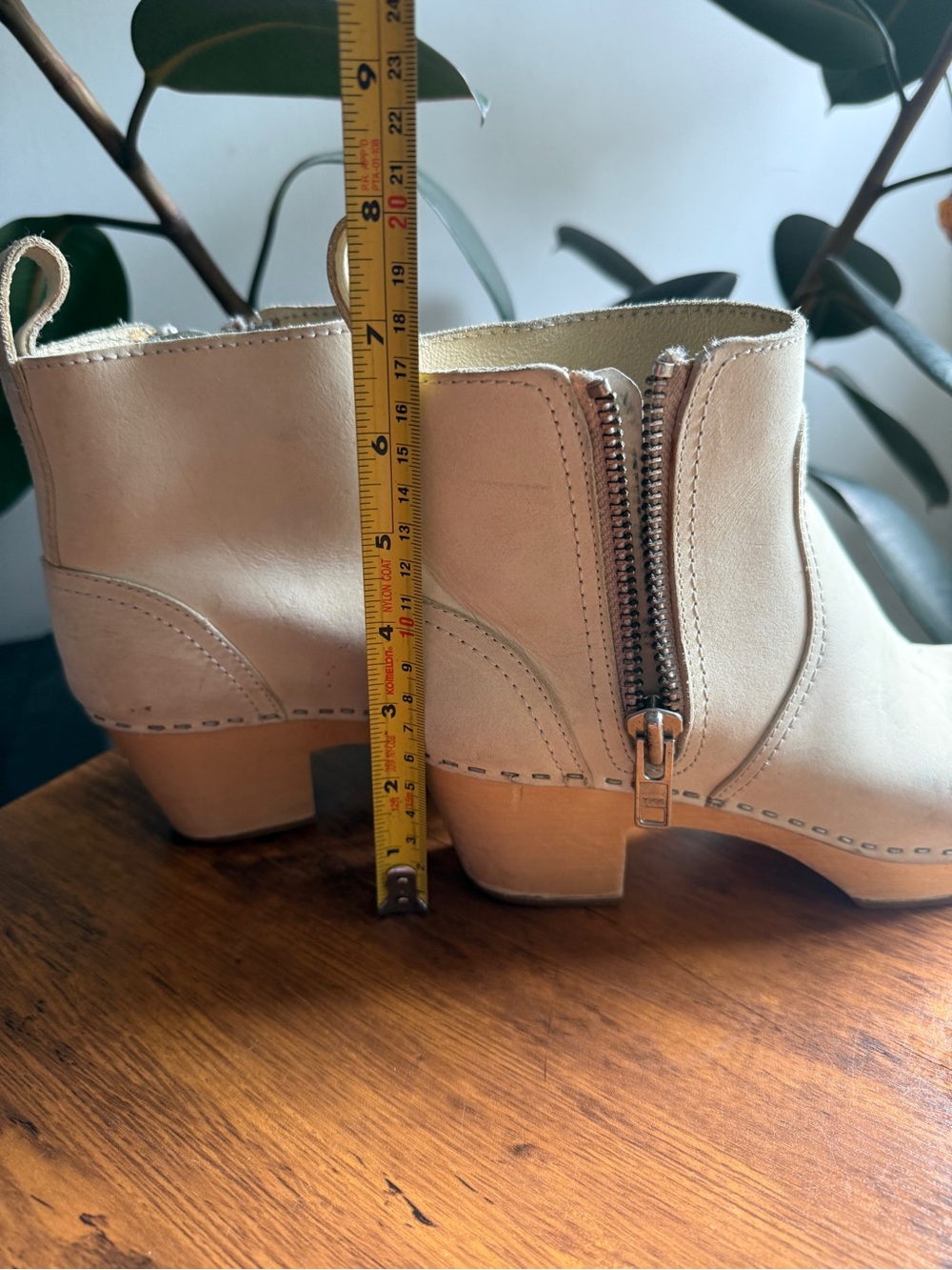 TOFFEL SWEDEN size 37 Womens Beige Suede Zip Ankle Booties - Picture 2 of 15